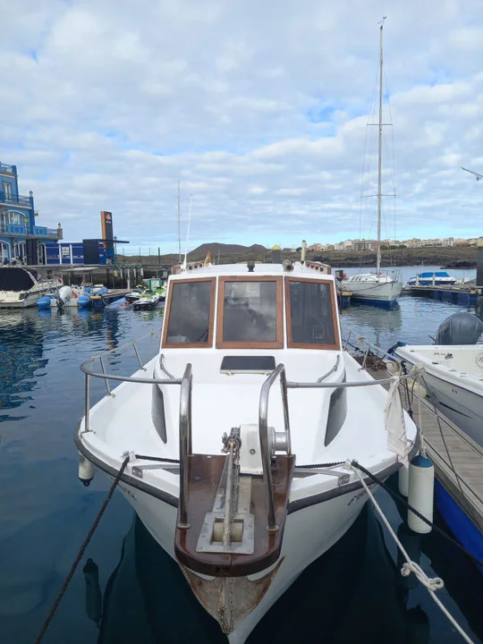Fishing and skippered charter